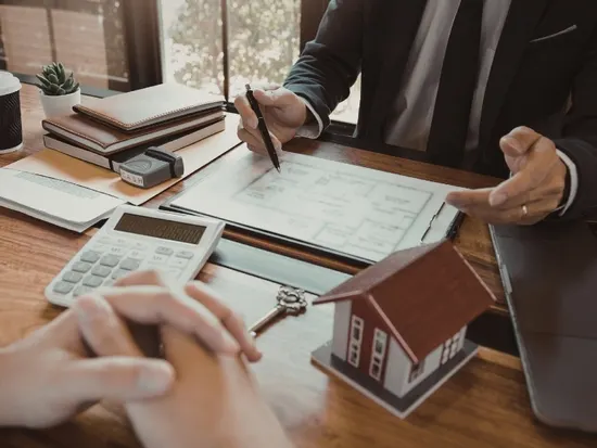 estate planning lawyer